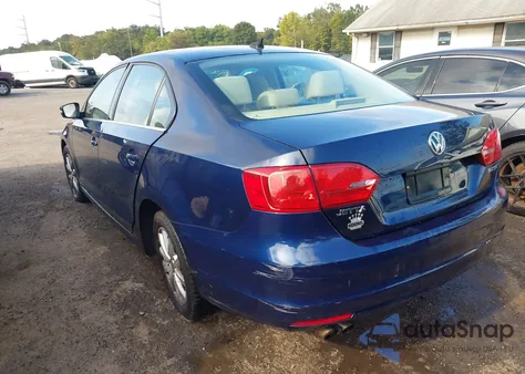 2013 Volkswagen Jetta 2.5L Se из США, поврежденный, VIN 3VWDP7AJ4DM379002